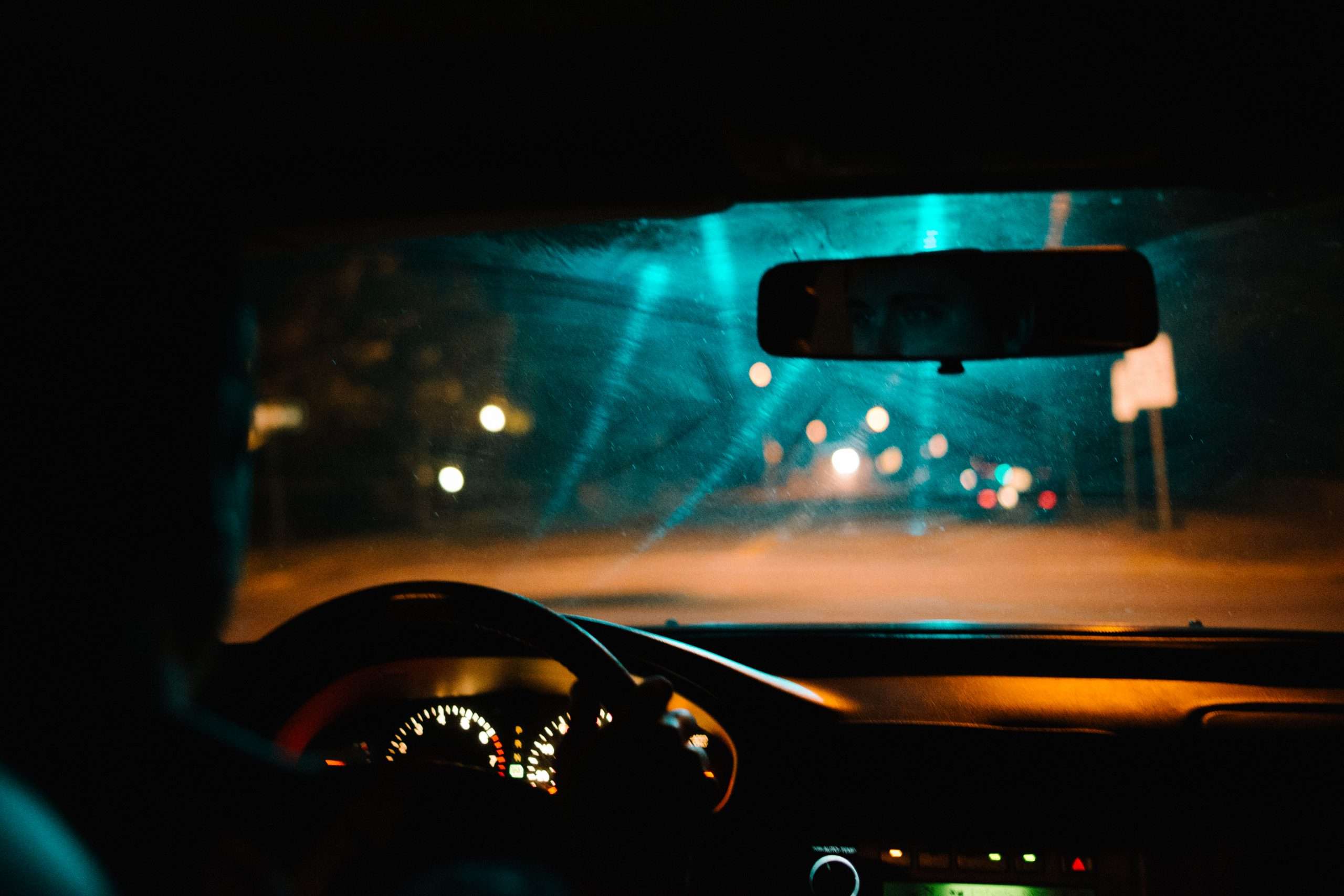 2 sneaky tricks used by insurance adjusters to undermine your claim after a not my fault accident