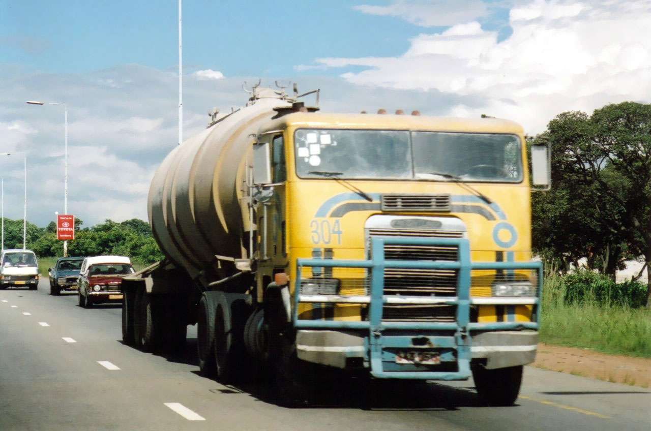 How to drive safely around trucks